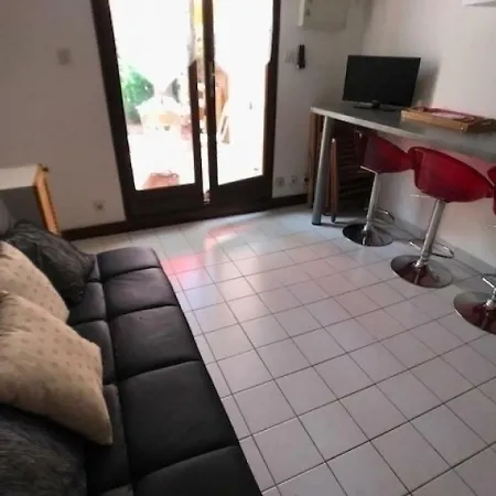Villa House Feuilleraie 3 *